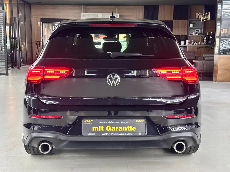Volkswagen Golf GTI – Foto 7 von 18