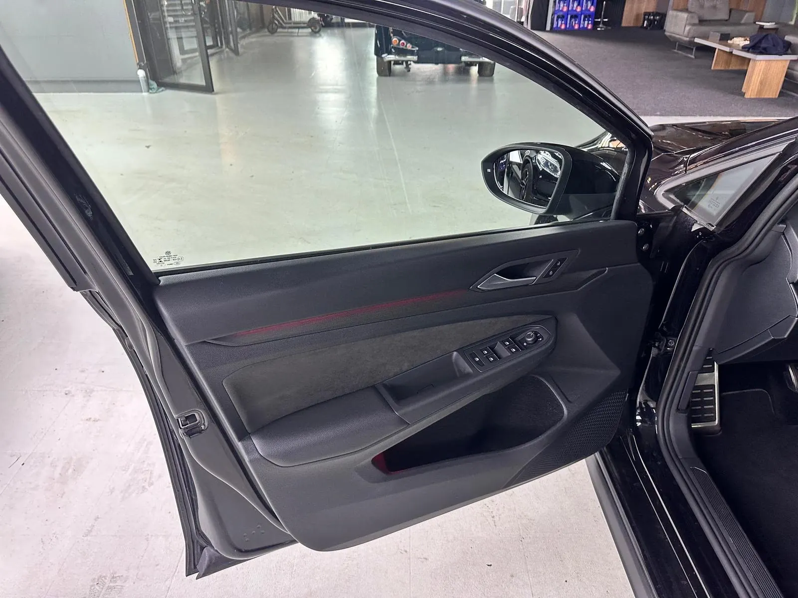 Volkswagen Golf GTI 2.0 TSI DSG de 2022 à importer d'Allemagne – Photo 9 sur 18
