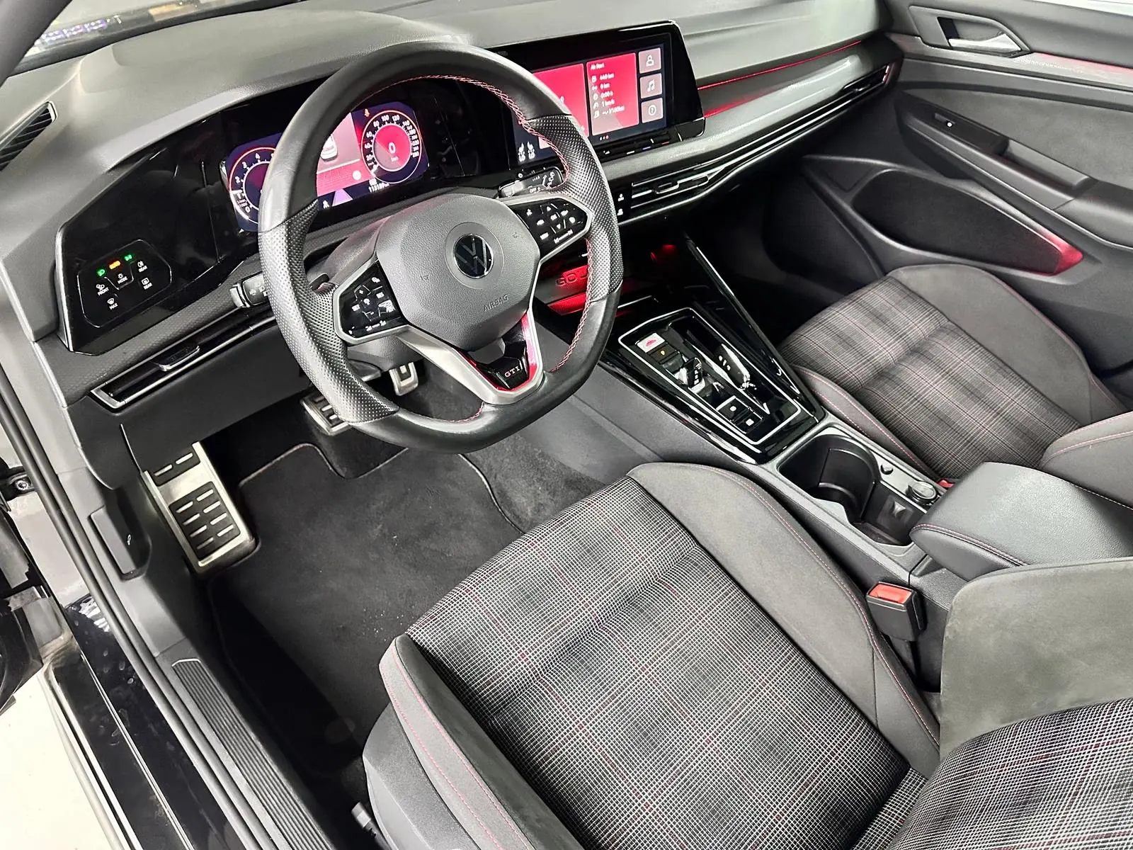 Volkswagen Golf GTI 2.0 TSI DSG de 2022 à importer d'Allemagne – Photo 14 sur 18