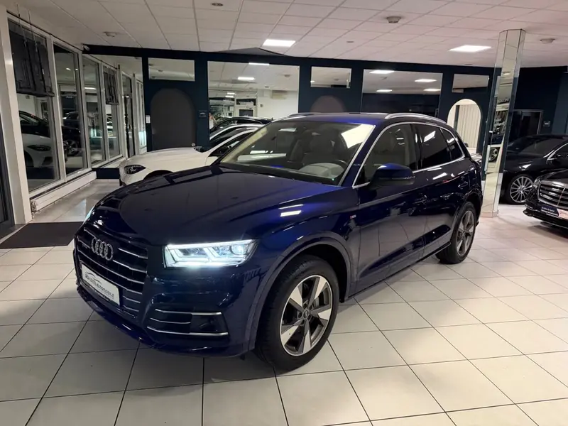 Audi Q5 55 TFSI e quattro – Foto 1 von 12
