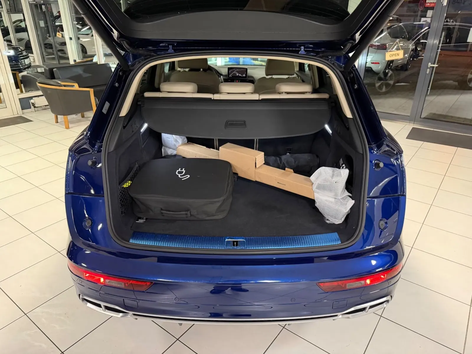 Audi Q5 55 TFSI e quattro S line · S tronic uit 2020 om te importeren uit Duitsland – Foto 6 van 12