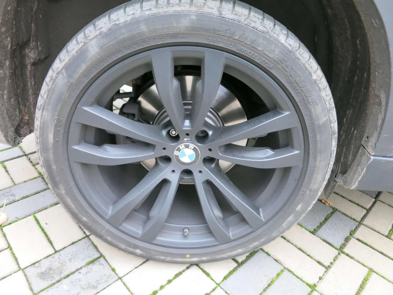 BMW X6 xDrive40d 3.0d Steptronic (2016) zum Import aus Deutschland – Foto 11 von 11