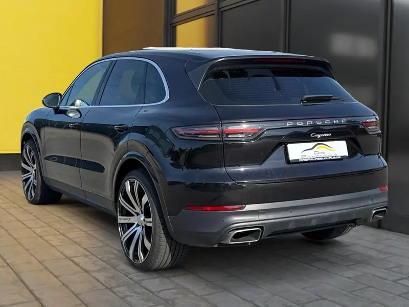 Porsche Cayenne – Foto 4 von 13