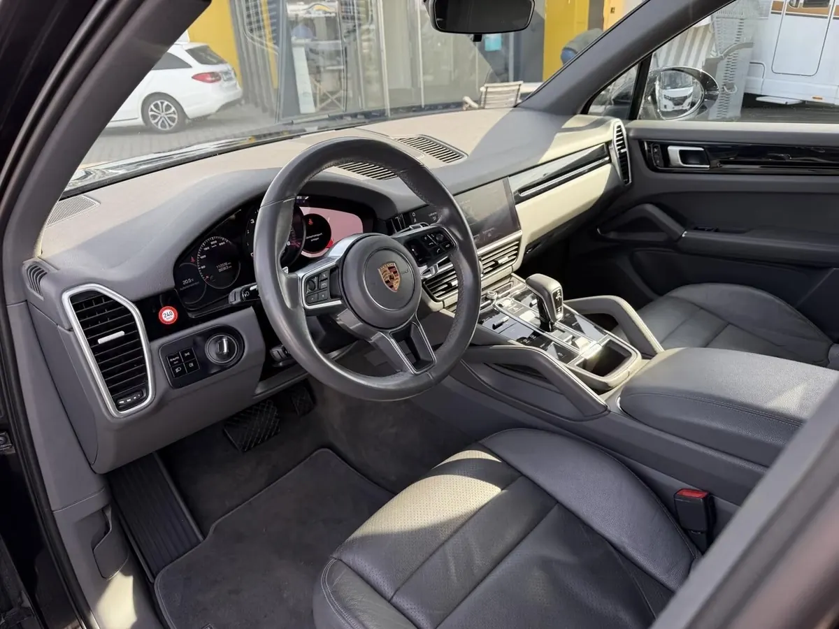 Porsche Cayenne 3.0 V6 Tiptronic S (2018) zum Import aus Deutschland – Foto 5 von 13