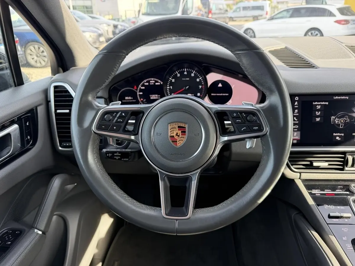 Porsche Cayenne 3.0 V6 Tiptronic S (2018) zum Import aus Deutschland – Foto 7 von 13