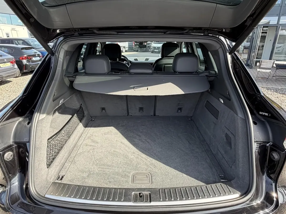 Porsche Cayenne 3.0 V6 Tiptronic S (2018) zum Import aus Deutschland – Foto 12 von 13