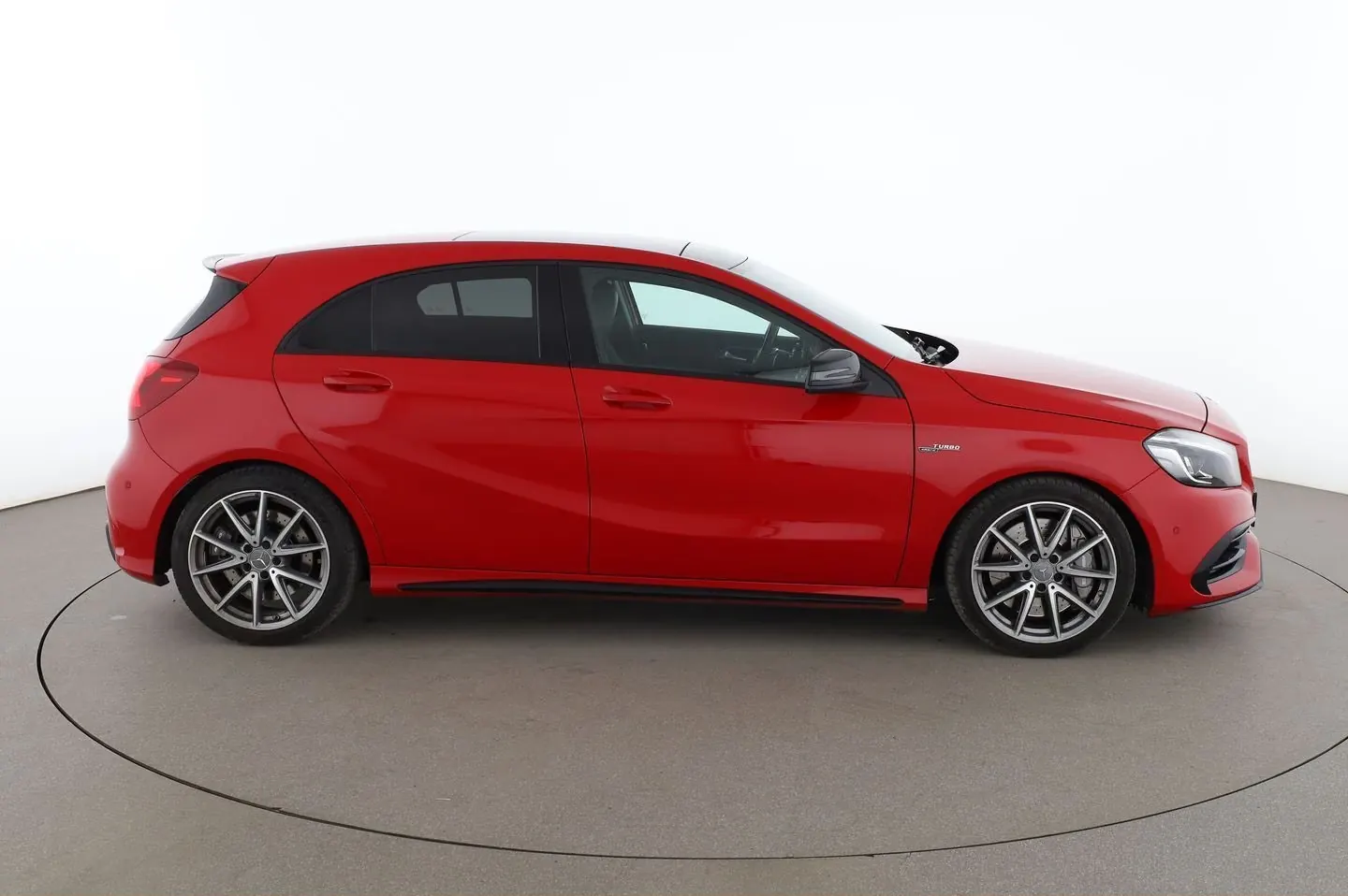 Mercedes-AMG A 45 4MATIC 2.0 SPEEDSHIFT DCT de 2017 para importar desde Alemania – Foto 3 de 13
