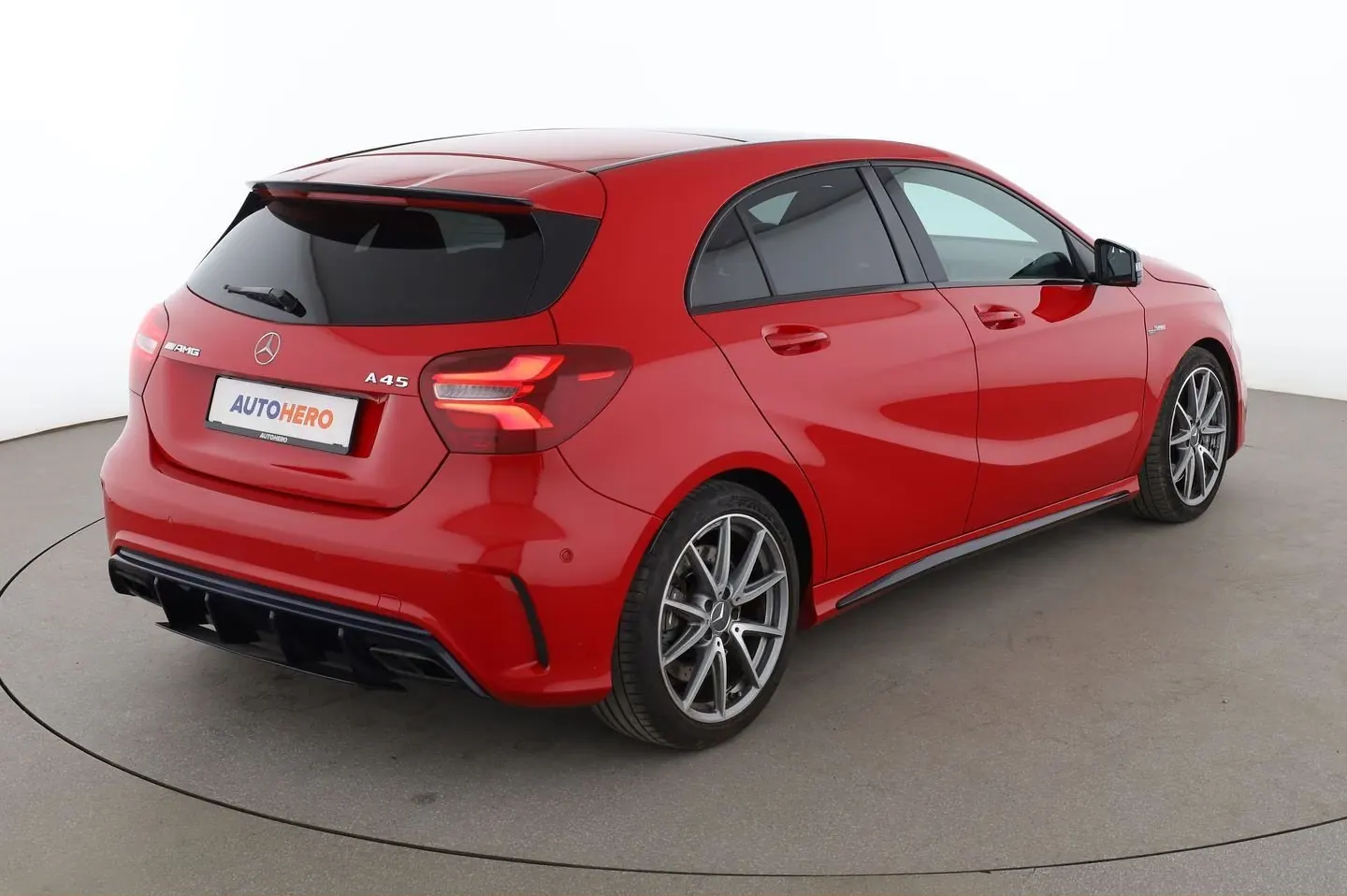 Mercedes-AMG A 45 4MATIC 2.0 SPEEDSHIFT DCT de 2017 para importar desde Alemania – Foto 6 de 13