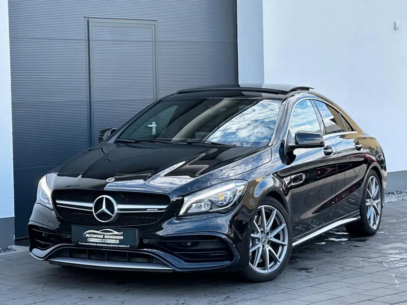 Mercedes-AMG CLA 45 4MATIC – Foto 1 von 10