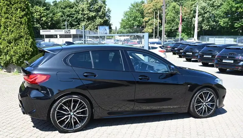 BMW M135i xDrive – Foto 3 von 10