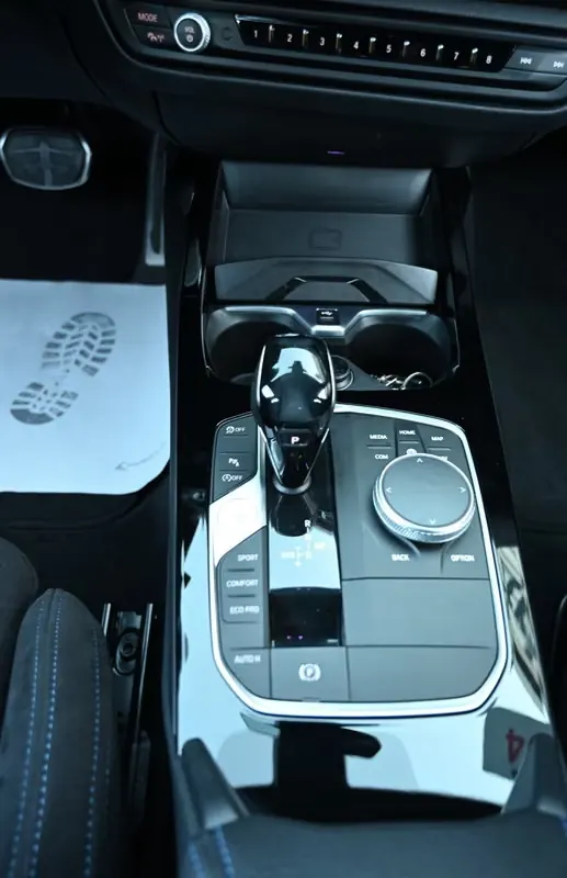 BMW M135i xDrive 2.0 Steptronic de 2020 à importer d'Allemagne – Photo 6 sur 10